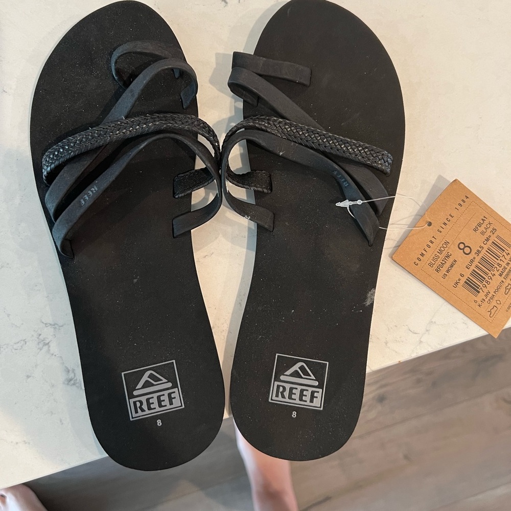 Reef sandals